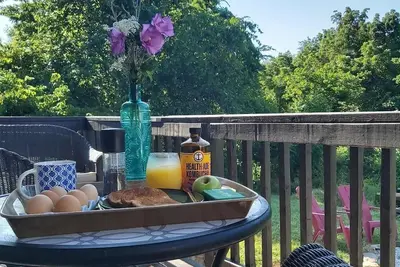 Image de Cozy 2-bedroom Guesthome in Harrison with Ac, bathtub and firepit
