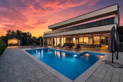 Image de Villa Jura – Modern Villa with Pool, Wellness and Sea View