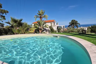 Image de Oasis Villa - Sea View Pool, San Remo