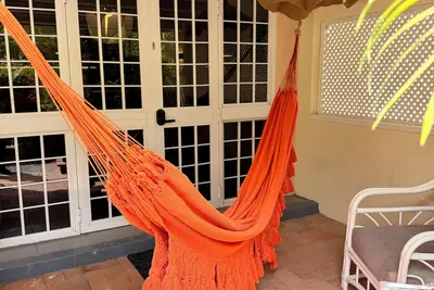 Image de Cozy 2-bedroom apartment in charming Pampatar. Best location on the Island.