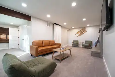 Image de Modern Ski Retreat, Hot Tub + 15 Min to Slc