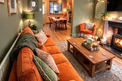 Image de Railway cottage, cute, cozy, peaceful, log burner, private garden, parking