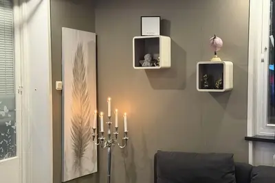 Image de Lovely 1-bedroom apartment with Ac in charming Garsnas