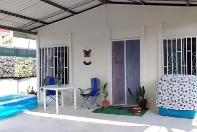 Image de Private Beach House 200Mbps WiFi 5 min to Beach Quiet & Safe