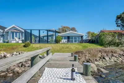 Image de \"Stilla\" - 150m from the sea by Interhome