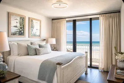 Image de Complexe familial en bord de mer pour 9 personnes et 3 piscines