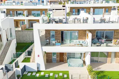Image de Beautiful and bright apartment in Benidorm