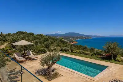 Assini Estate - Panoramic Seaviews by the Pool