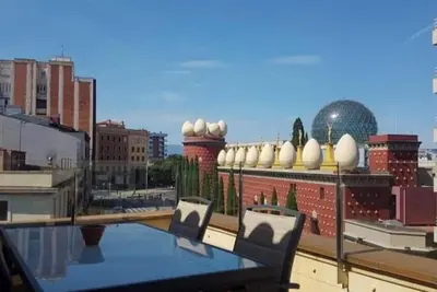 Image de Penthouse overlooking the Dali Museum - Serena Stays