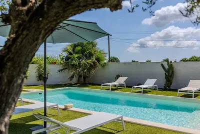 Image de Golfe de Saint Tropez, villa haut standing avec piscine