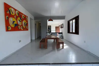 Image de Vacation home in Porto das Dunas with pool.