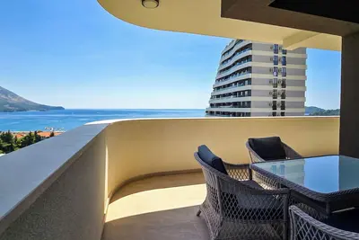Image de Two Bedroom Apartment with Panoramic Sea View! Few steps from the beach