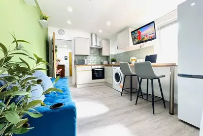 Image de Stylish 2-Bed Flat in Cardiff