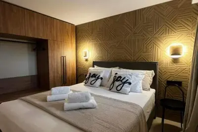 Image de Luxury Cozy Apartment with Private Garden, Bbq & Near the Beach