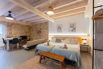 Image de Sandoñana Palace | by Urban Hosting suite 5