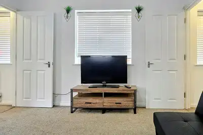 Image de Central Watford Flat | 5 Mins to Station | Fast WiFi