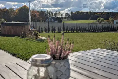 Image de Scandinavian Villa with sauna and hot tube and big garden.