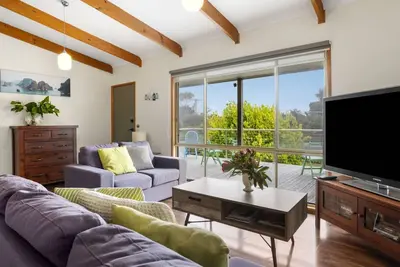 Image de Velora Rye - Relaxing Coastal Escape