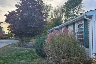 Image de Cozy 3 Bedroom Cottage in Charlestown