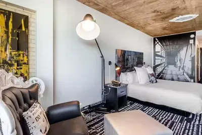 Image de King | Lorenzo by Hilton | Cedars Hideaway, Skyline Pool | 2 Units