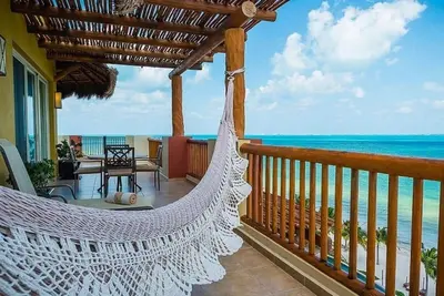 Image de Christmas Week / Cancun 3br Oceanfront Resort