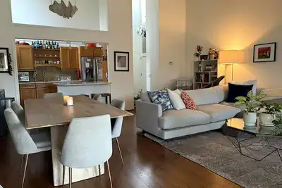 Image de Perfectly located 2-bedroom townhome at The Quail