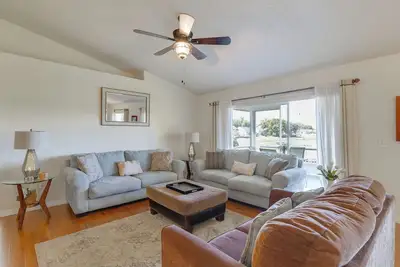 Image de Work & Play in Apopka! Cozy Extended-Stay Home