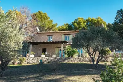 Image de Villa provençale avec Piscine & Tennis privés, vue panoramique-Tourtour Haut Var