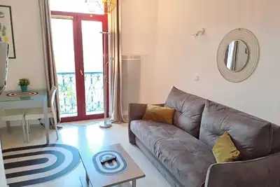 Image de « Studio Le Splendid 3 Hôtel 3 Étoiles » avec vue montagne, jardin partagé et Wi-Fi