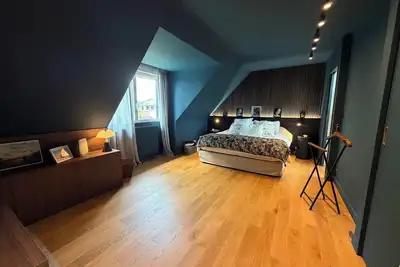 Image de Villa de standing avec piscine chauffée • 9 couchages • Proche Rouen / Paris