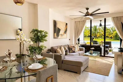Image de Spectacular Cana Rock Star Apartment, Bbq Balcony, Steps to Infinity Pool.
