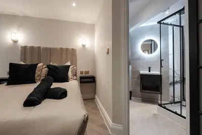Image de Bold St Aparthotel Book Individually or Book 8!