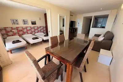 Image de Espectacular apartamento con vistas al mar