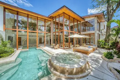 Image de Villa Nord, New 7 Bdr, Jacuzzi, Sauna, Ice bath
