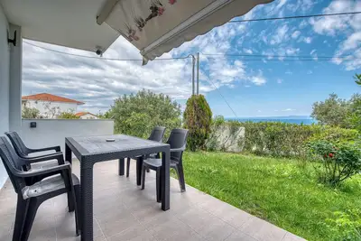 Image de Sea View Garden Luxury Apartment Kryopigi by ΜΡS