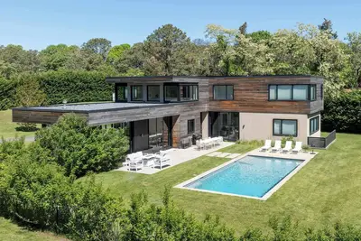 Image de Rove Travel | Eastway Estate | Home with Pool