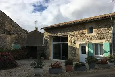 Image de L'Ammonite - Chaunay