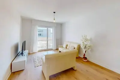 Image de Spacious Minimalist Prilly 2 Br