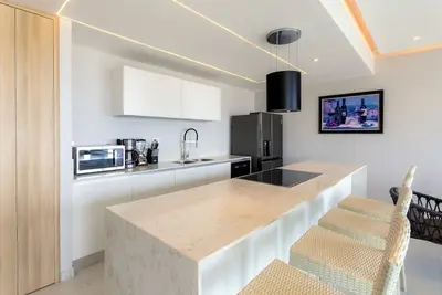 Image de Luxury condo in Acapulco Diamante