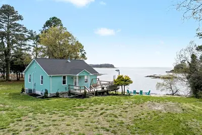 Image de Blissful Oasis | Waterfront Seclusion with a Dock!