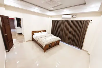 Image de 2-bedroom villa in charming Thodupuzha with cool Ac