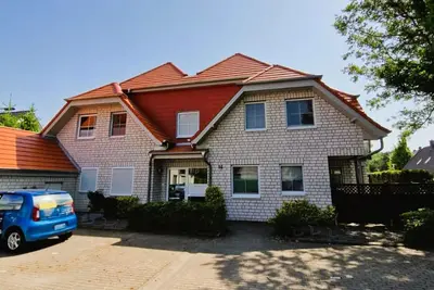 Image de 14 Birkenstr. , Apt. 8, \"Meerzeit\" in Zingst – Accommodates up to 6 guests