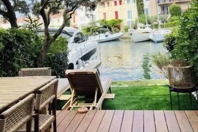 Image de Casa iKa Port Grimaud – Maison de pêcheur 4 Chambres avec Amarrage
