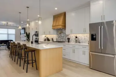 Image de Banff Trail Retreat 4 Br Near UofC and Hwy