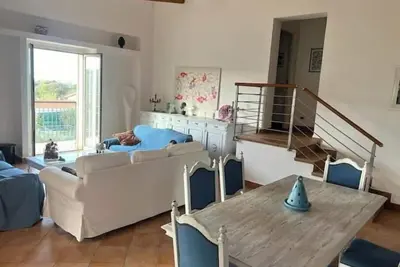 Image de Traverse 8 - Bright villa between sea and nature, near the airport