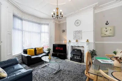 Image de Og Stays- 4bdrm house, Free Wifi, Parking, Near Nissan, Stadium & Royal Hospital