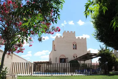Image de Castillos con encanto en el Robledo - Ciudad Real. 13+15 personas. con Ac