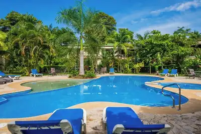Image de 3-bedroom villa in beautiful Quepos with Ac for relaxing stays