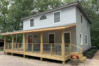 Image de Spacious cabin getaway with lake access, Orv trails, and more