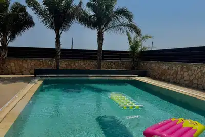 Image de Serenity Villa - Private Heated Swimming Pool